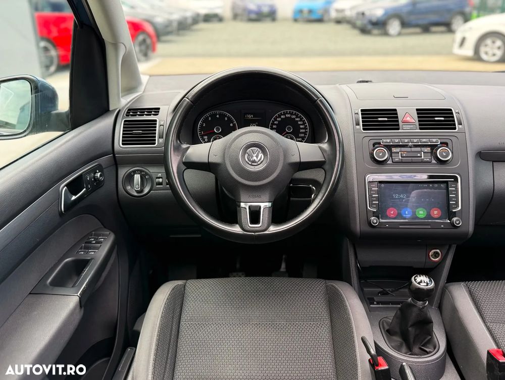 Volkswagen Touran 1.2 TSI Life - 8