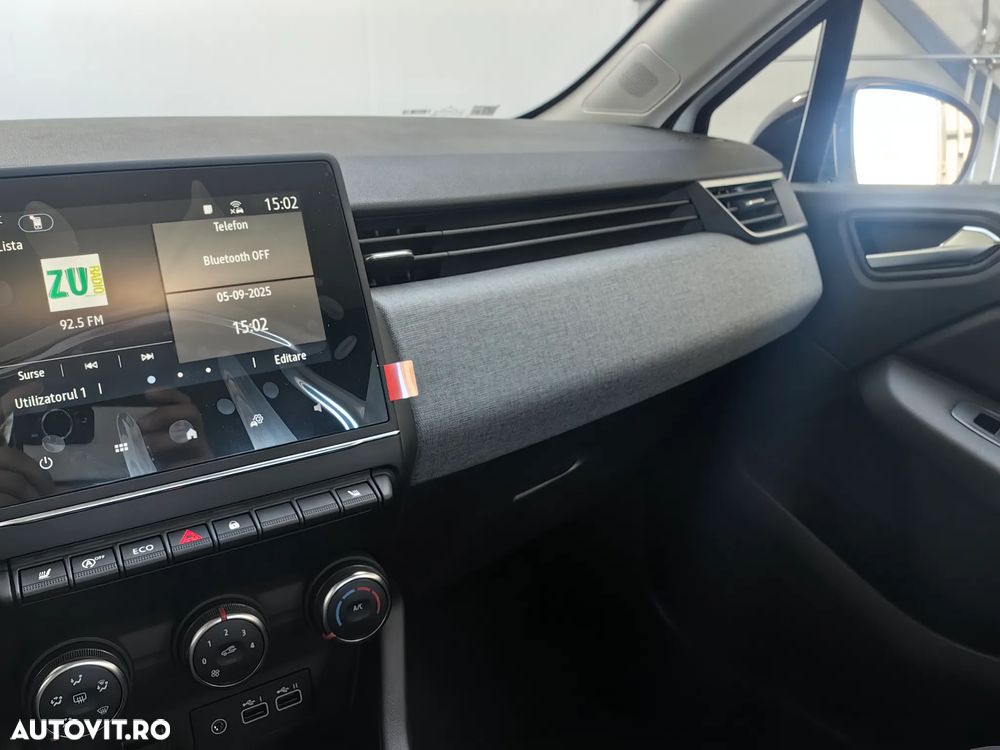Renault Clio V Blue dCi 100 Evolution - 20