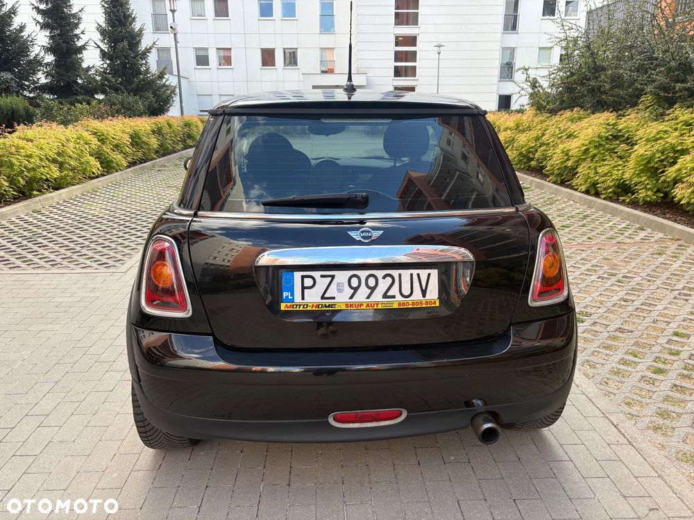 MINI ONE - 8