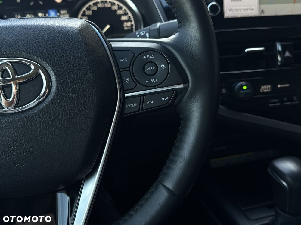Toyota Camry 2.5 Hybrid Executive CVT - 19