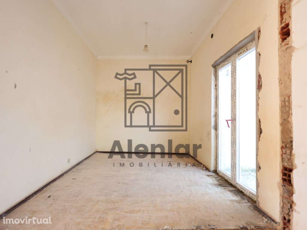 Moradia V3 em Alenquer - Oportunidade - Grande imagem: 4/26