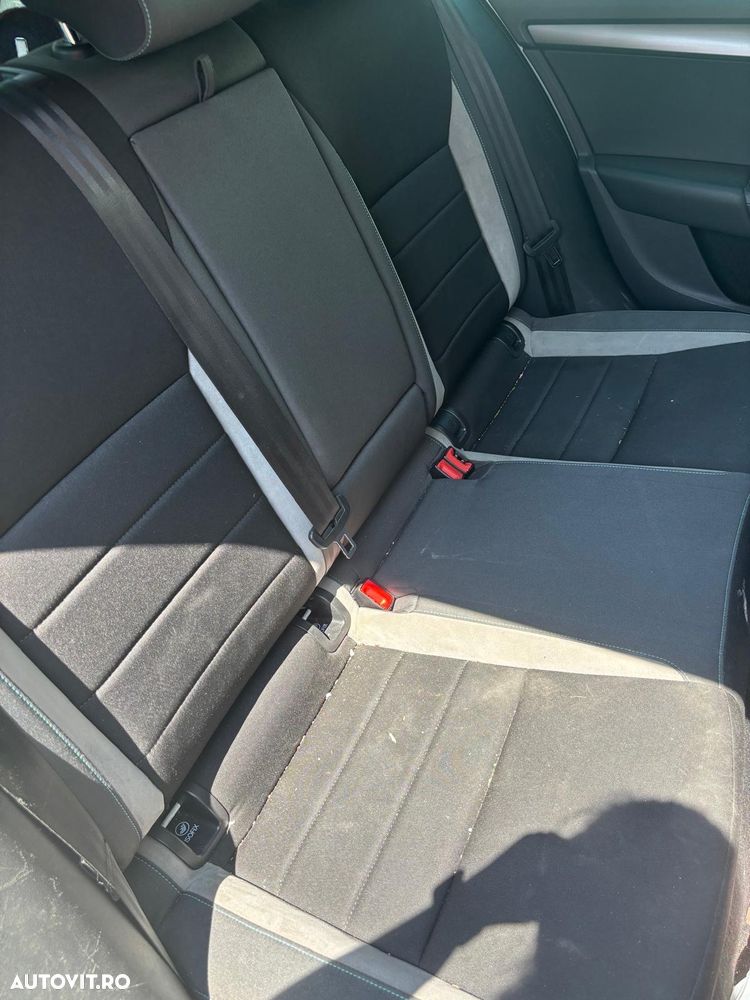 Skoda Octavia 2.0 TDI DSG Style - 8
