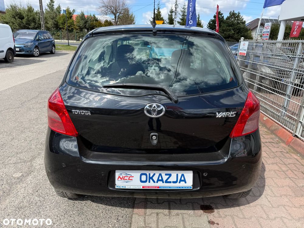 Toyota Yaris 1.0 VVT-i Sol - 8