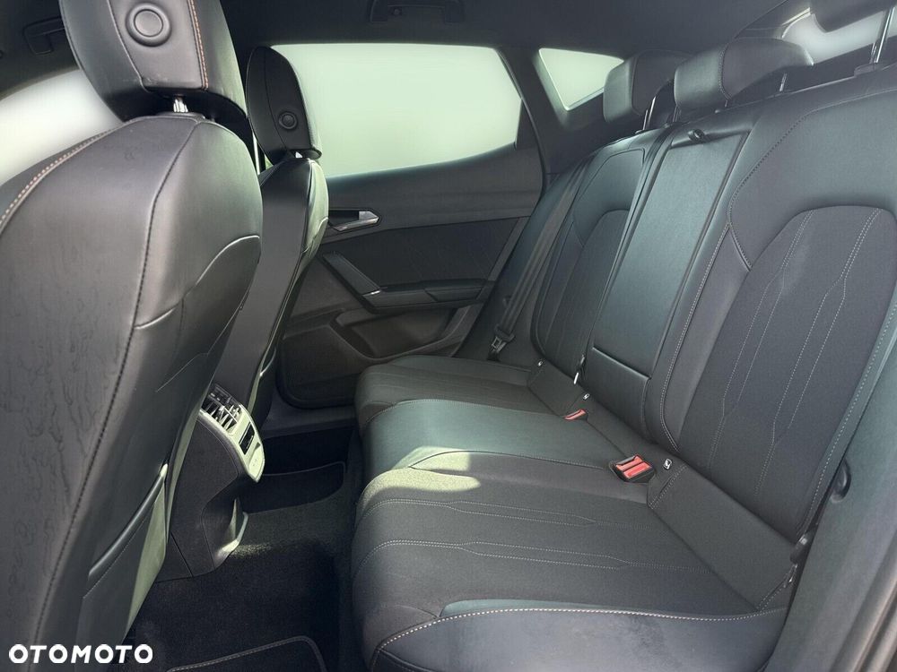 Cupra Formentor 1.5 eTSI mHEV DSG - 11