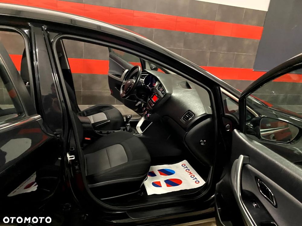 Kia Ceed 1.6 GDI Platinum Edition - 18