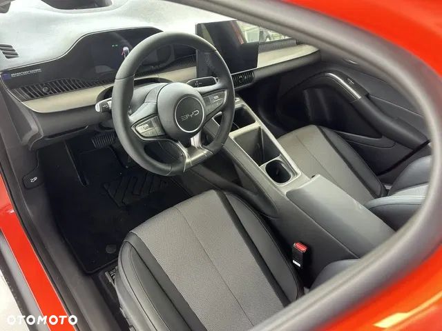 BYD Dolphin Comfort E-CVT - 8