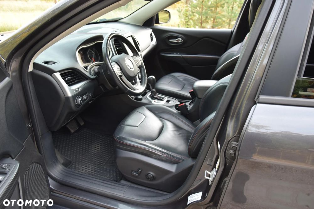 Jeep Cherokee 3.2 V6 Pentastar Active Drive Lock Autom Trailhawk - 16