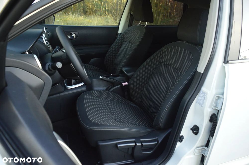 Nissan Qashqai 2.0 tekna - 26