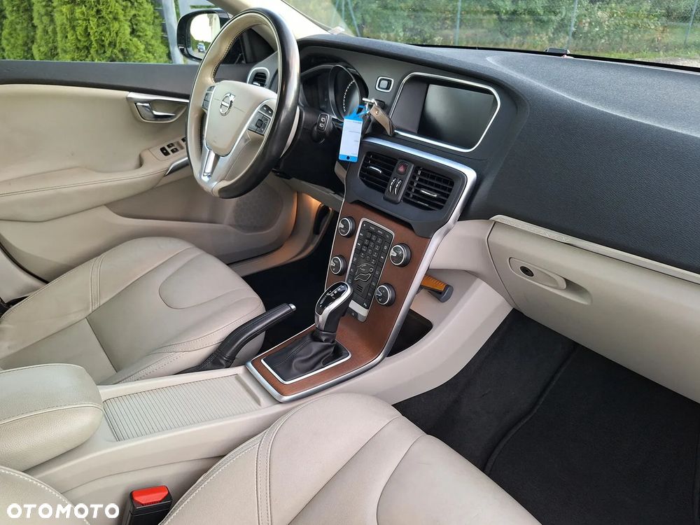 Volvo V40 Cross Country D3 Geartronic Summum - 22