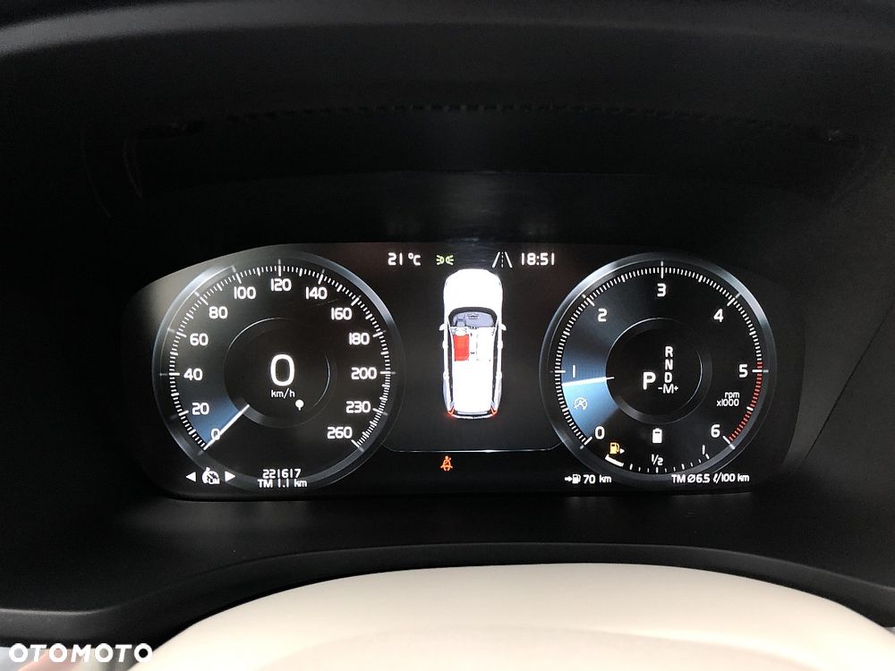 Volvo V60 B4 D Momentum Pro - 21