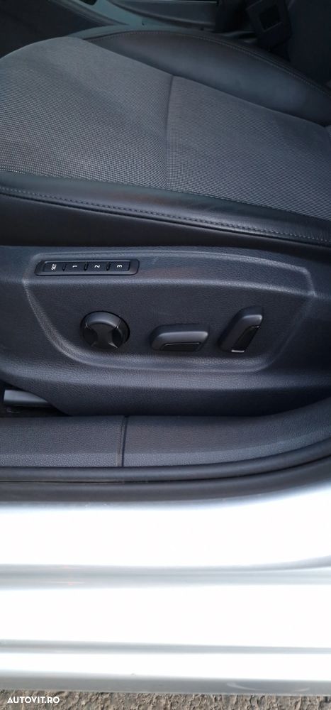 Skoda Octavia 2.0 TDI DSG 4X4 Style - 14