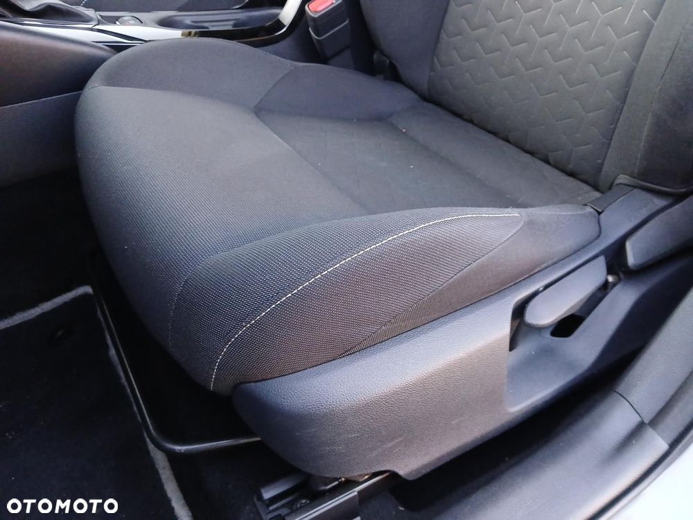 Toyota Corolla 1.8 Hybrid Comfort - 34