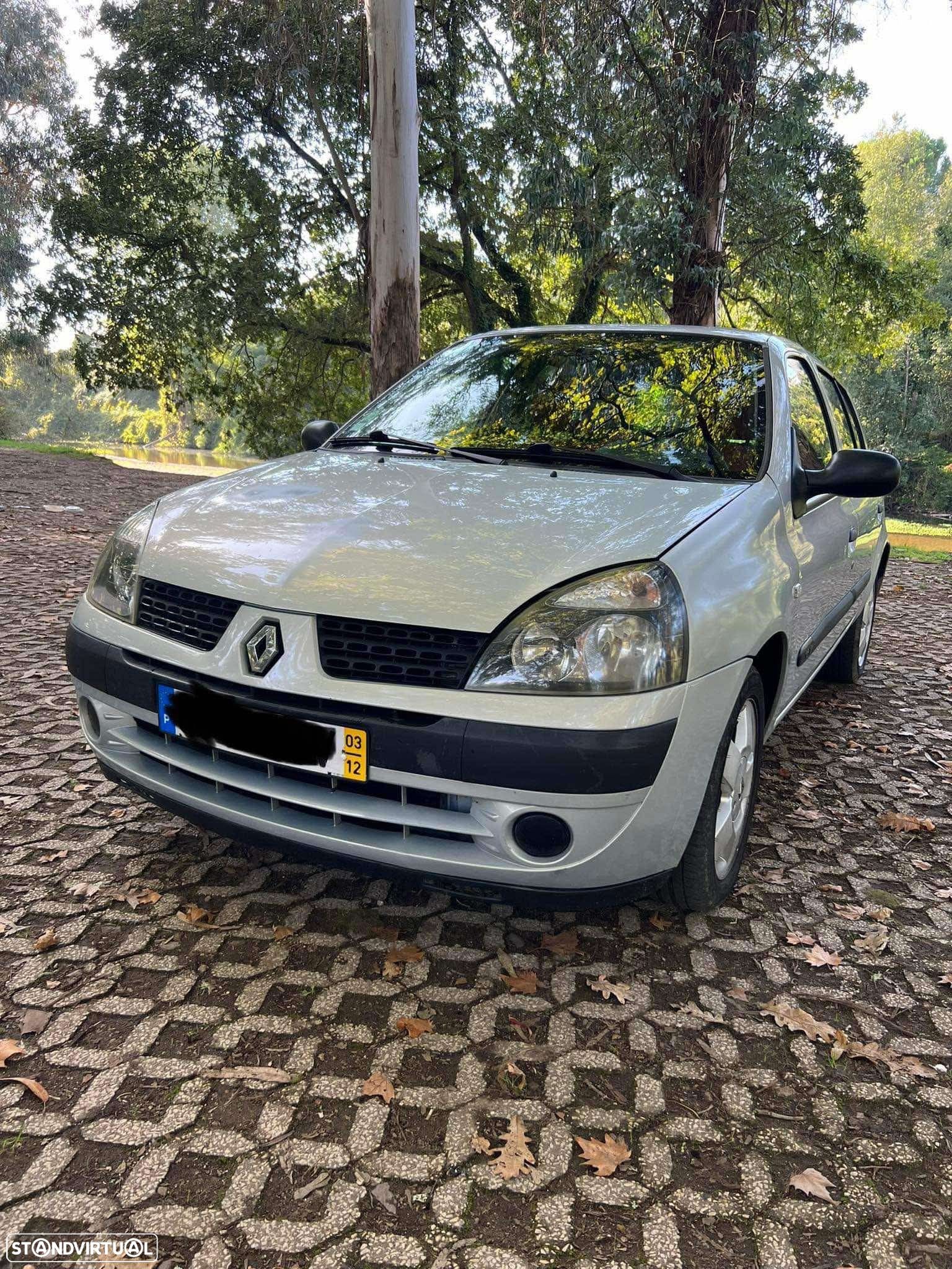Renault Clio 1.2 16V S - 1