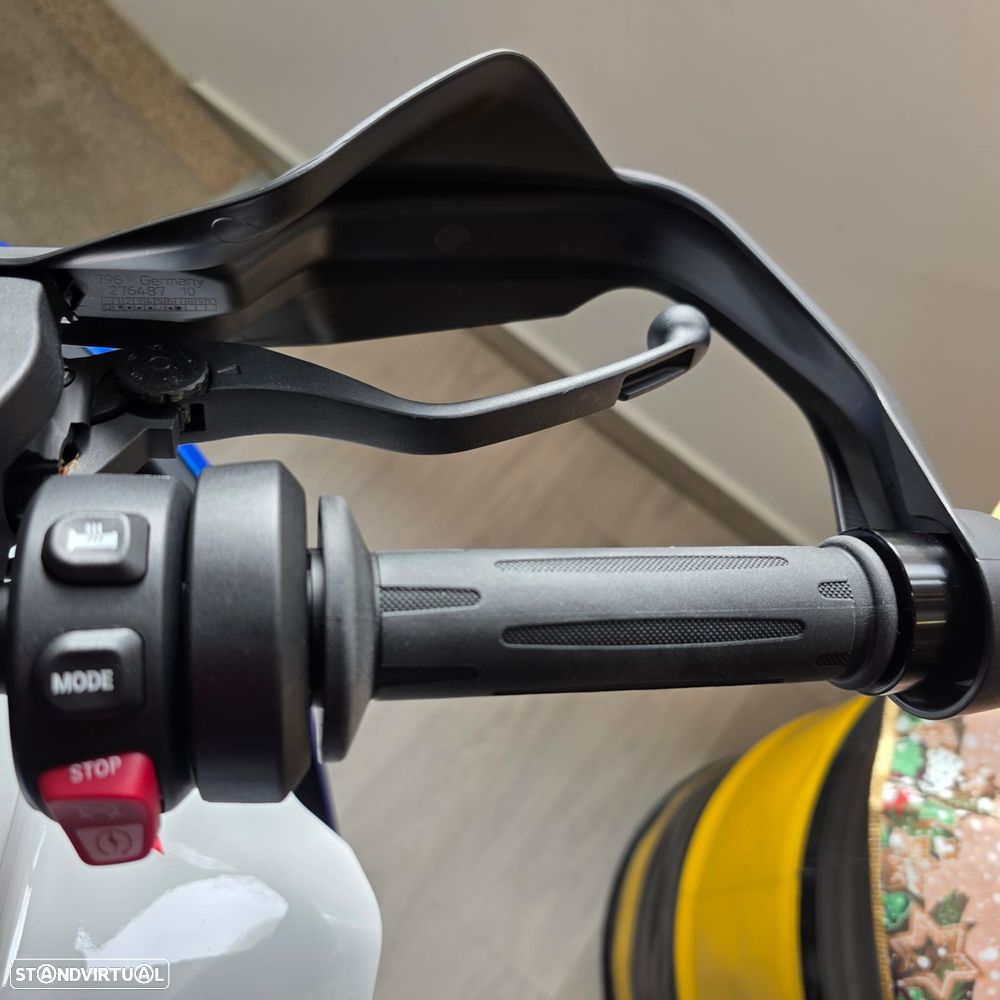 BMW F 900 XR F900XR - 8