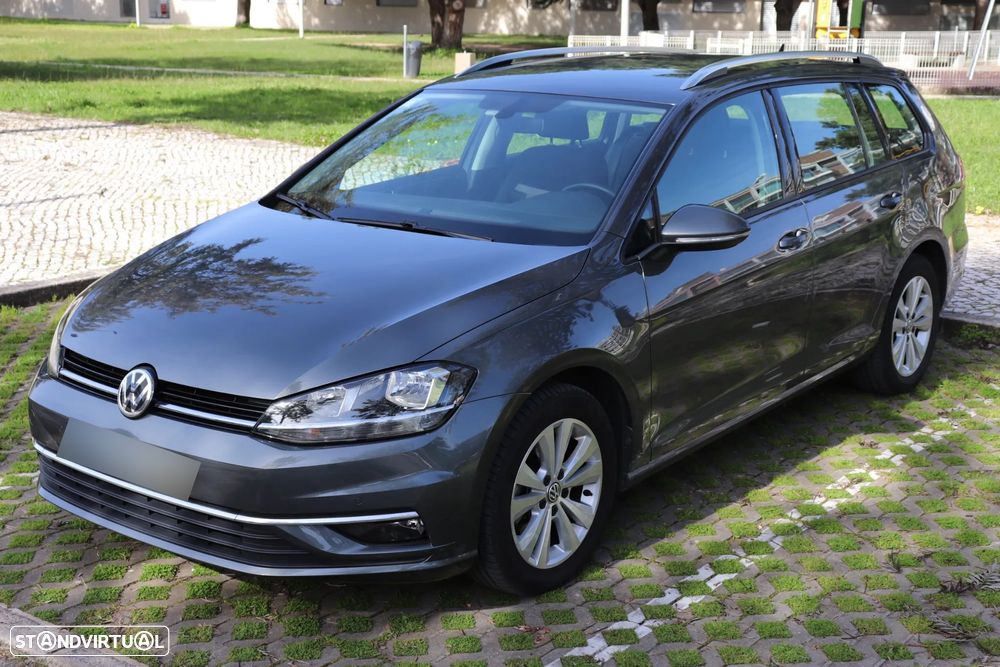 VW Golf Variant 1.6 TDi Confortline - 3