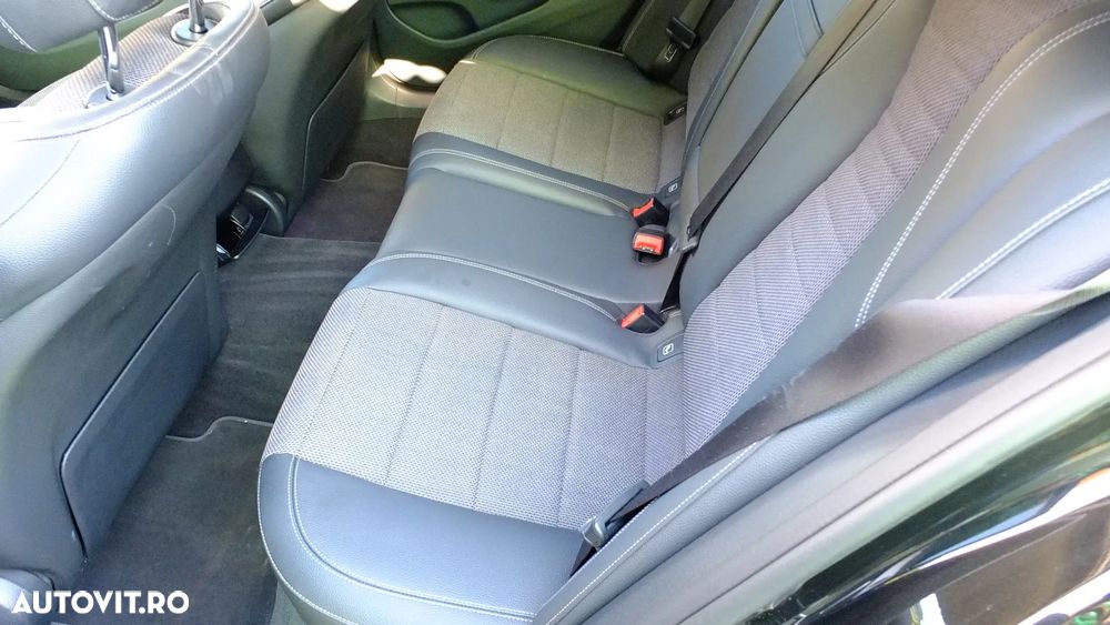 Mercedes-Benz E 220 d 9G-TRONIC Sportstyle Edition - 23