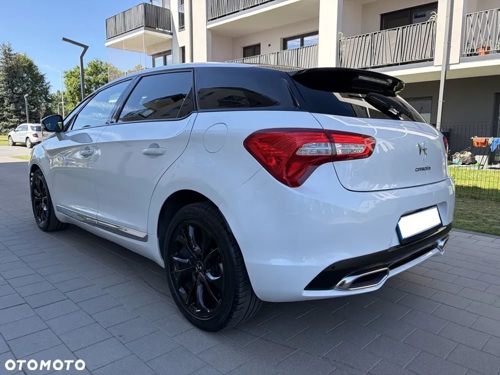Citroën DS5 2.0 HDi SportChic - 4