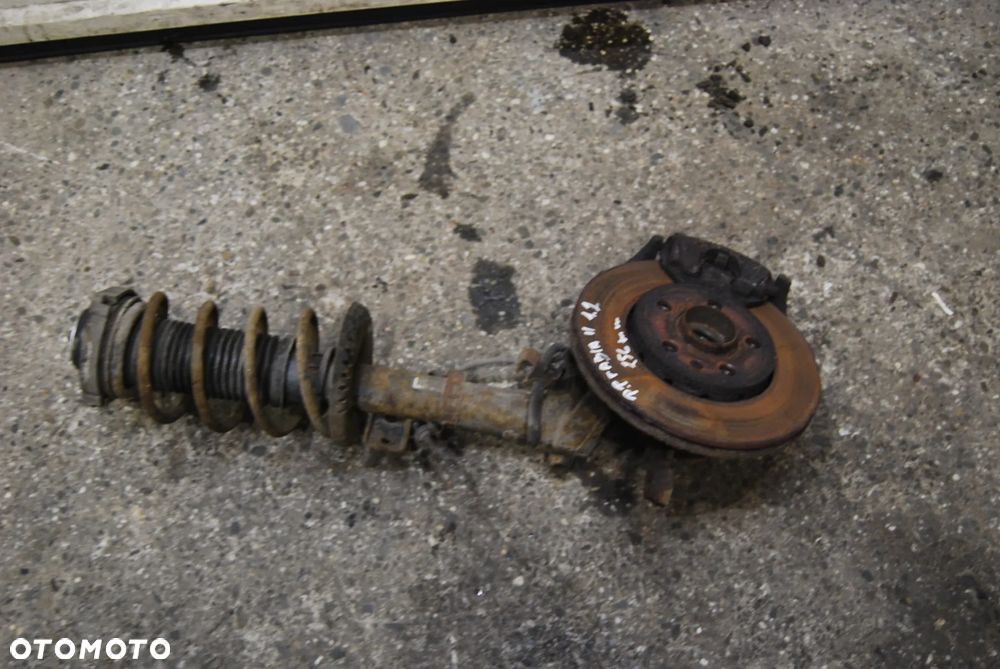 ZWROTNICA MCPERSON PRAWY PRZÓD PRZEDNIA 256MM SKODA FABIA II ROOMSTER 1.2 1.4 16V - 1