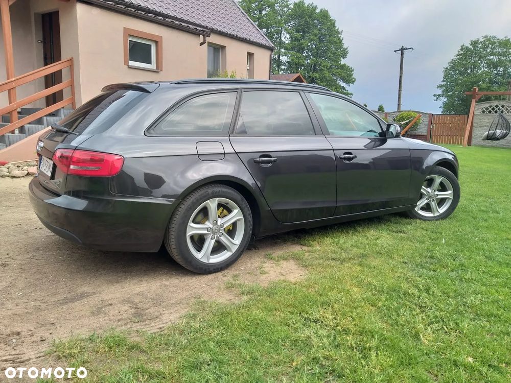 Audi A4 Avant - 14