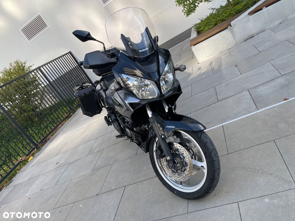 Suzuki V-STROM - 15