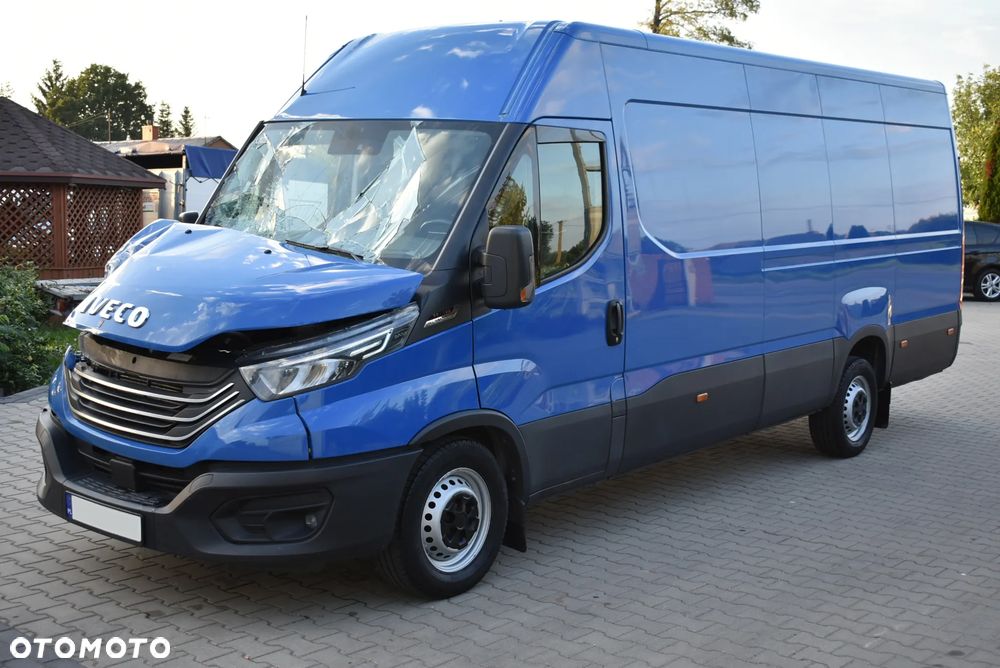 Iveco Daily 35S18 3,0 HI-MATIC LED NAVI Salon PL - 6