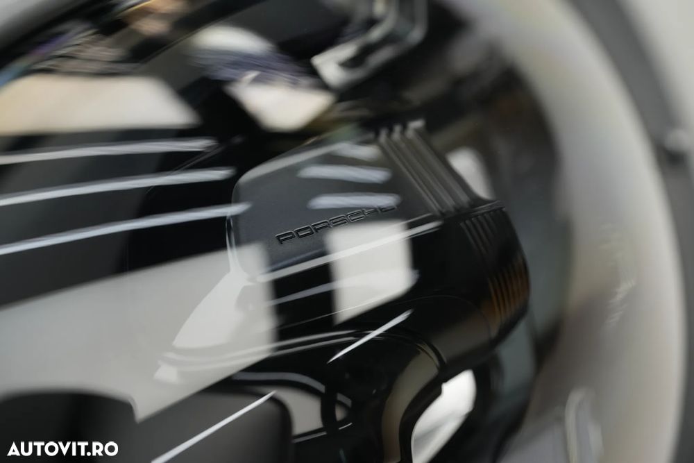 Porsche Boxster 718 PDK - 9