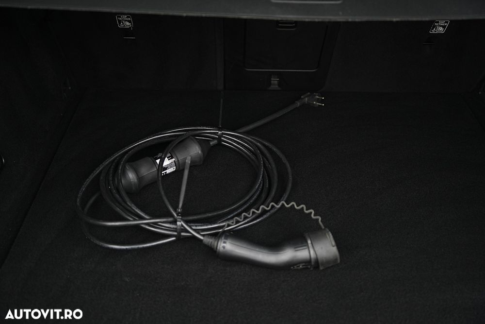 Volvo XC 60 Recharge T8 Twin Engine eAWD Inscription - 31