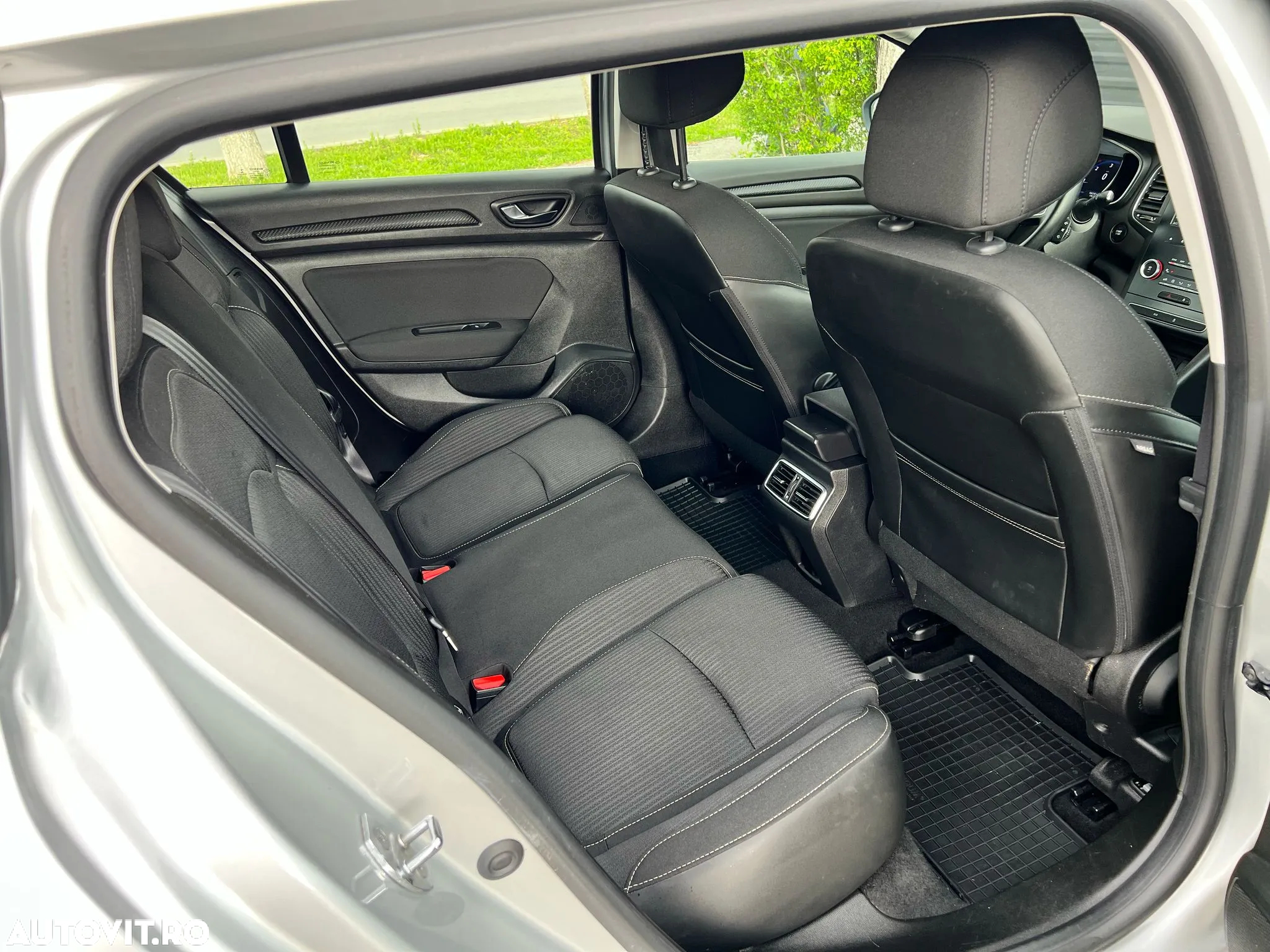 Renault Megane BLUE dCi Limited - 7