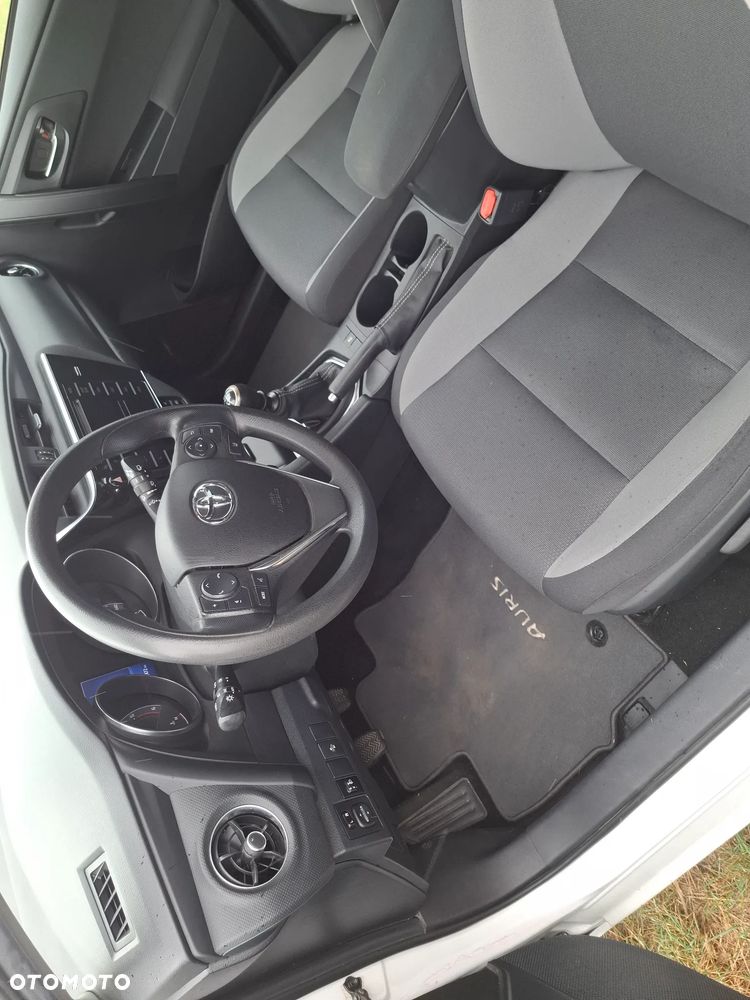 Toyota Auris 1.4 D-4D Comfort - 15