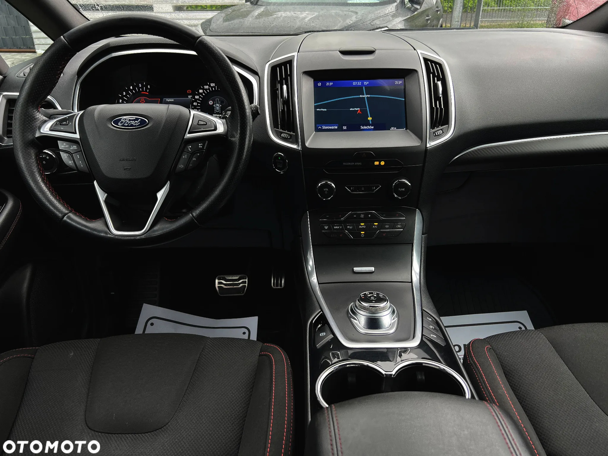 Ford S-Max 2.0 EcoBlue ST-LINE - 24