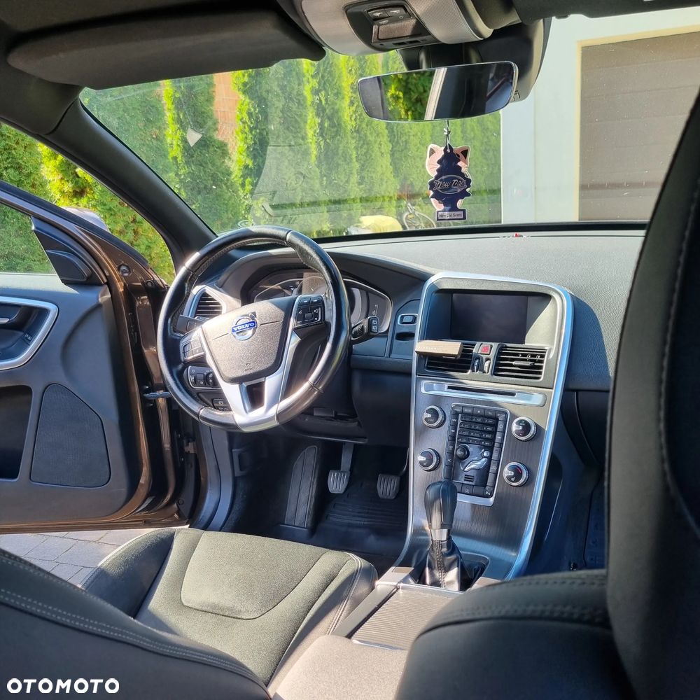 Volvo XC 60 D4 Drive-E Base - 12