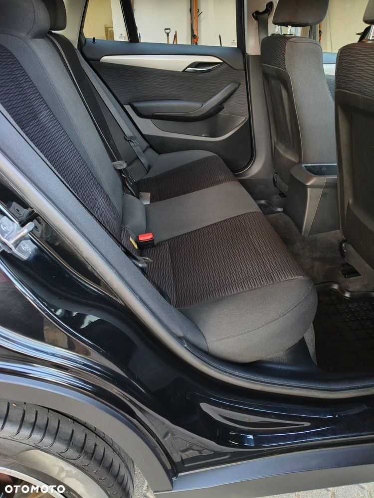 BMW X1 sDrive18i - 15