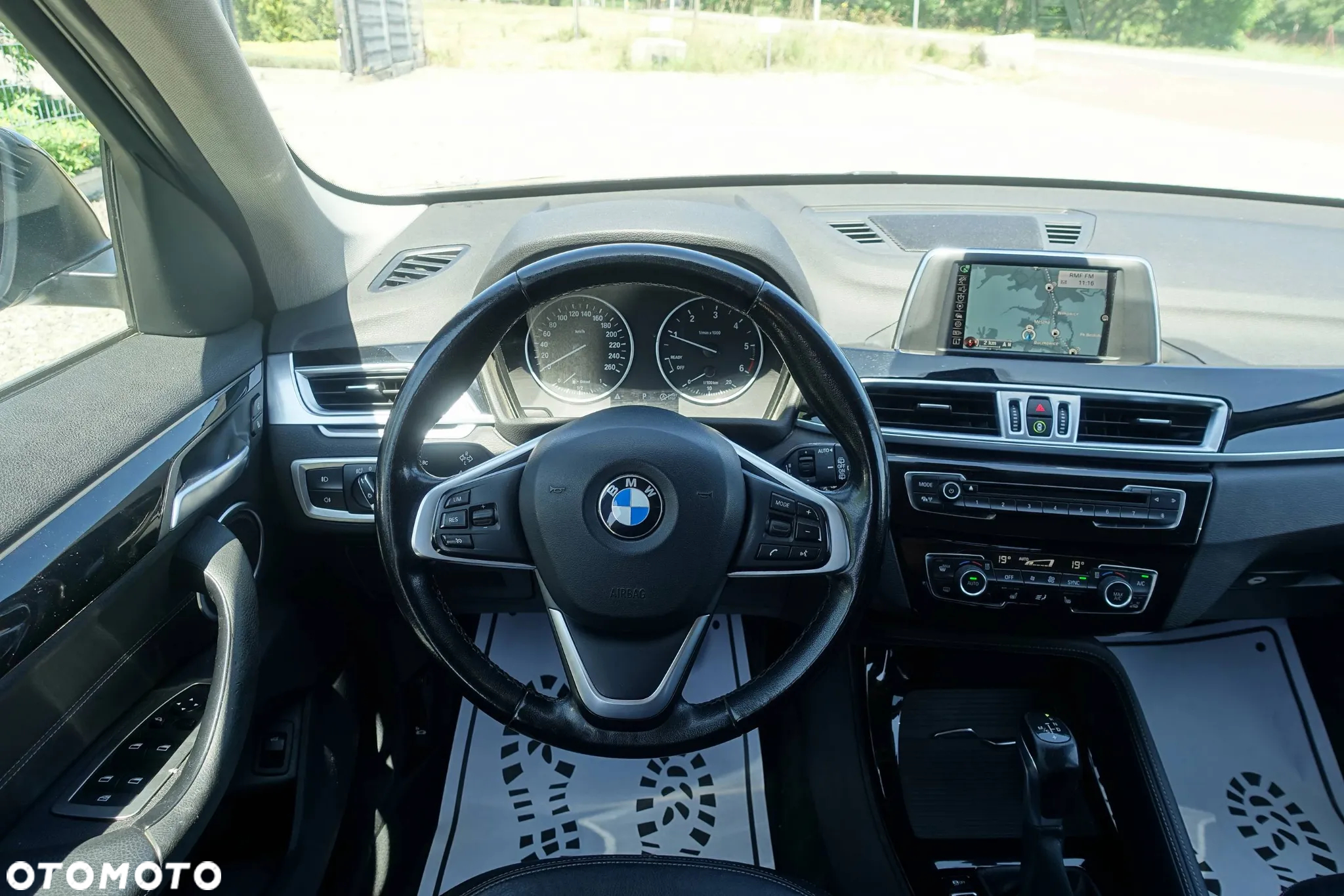 BMW X1 xDrive18d Sport Line - 15