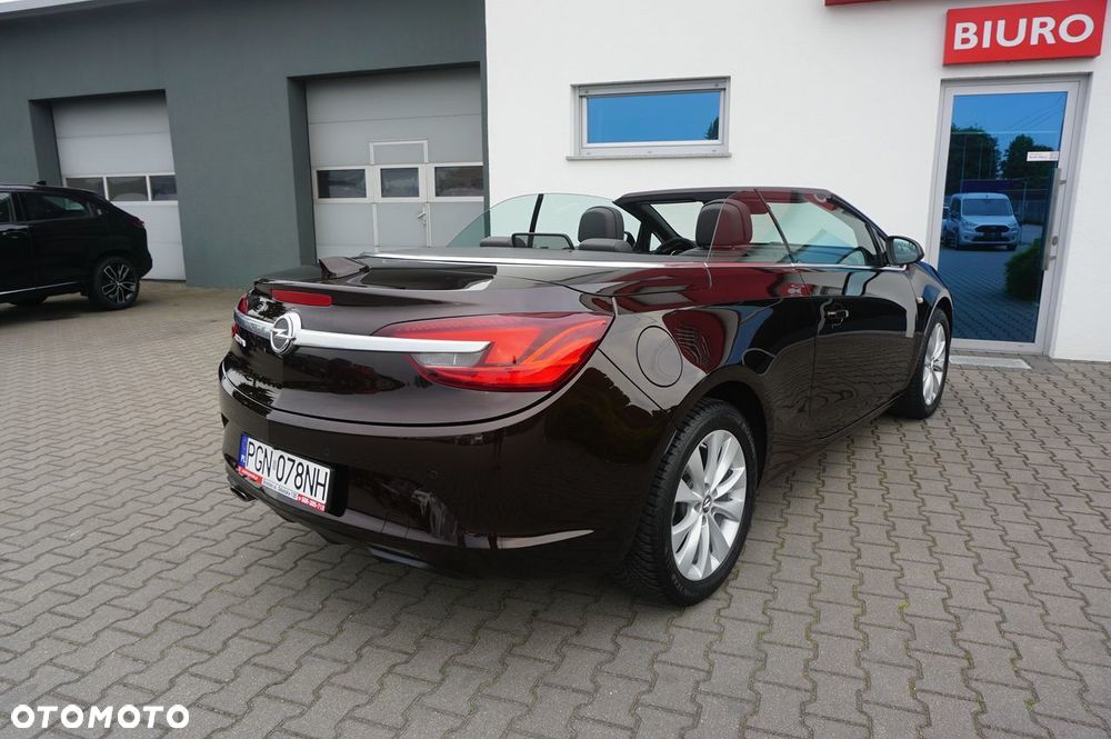 Opel Cascada 1.4 T Cosmo S&S EU6 - 25