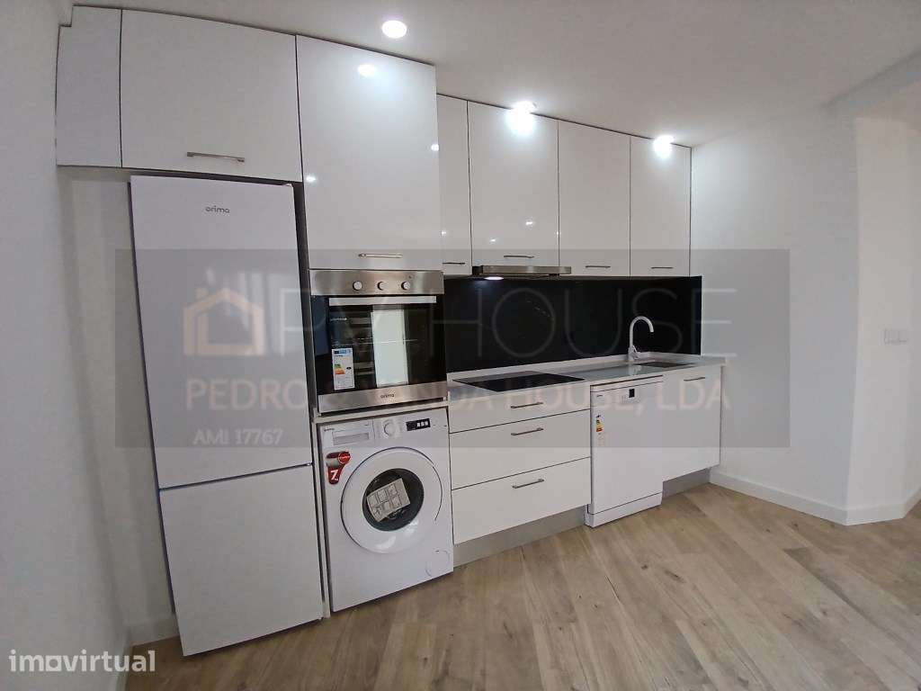Apartamento T2+1 em Odivelas | Totalmente Remodelado - Grande imagem: 2/23