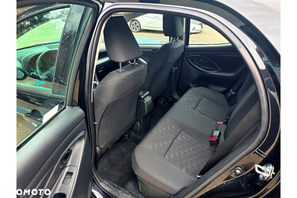 Mazda 2 - 6