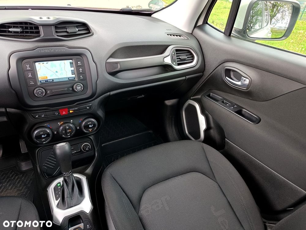 Jeep Renegade 1.4 MultiAir DSG Longitude - 14