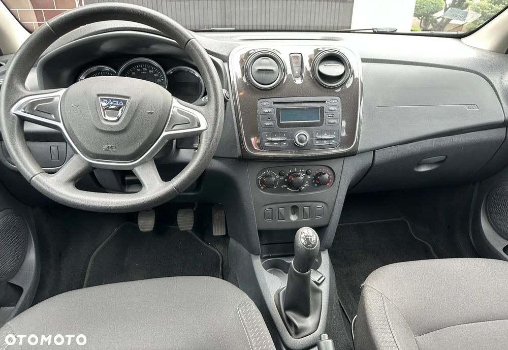 Dacia Sandero 1.0 SCe Laureate - 11