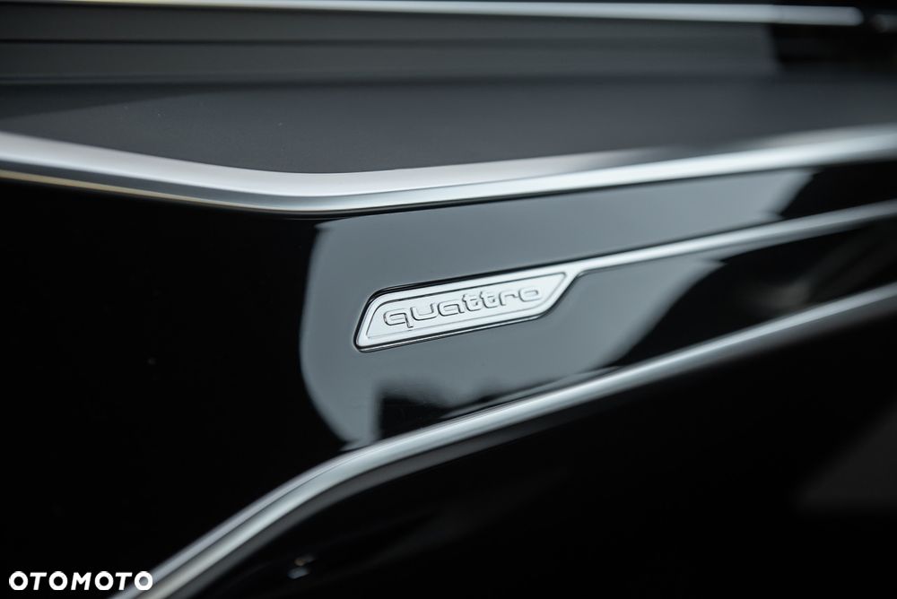 Audi A6 Allroad - 32