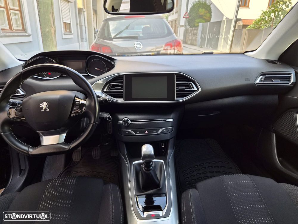 Peugeot 308 SW 1.6 BlueHDi Allure - 10