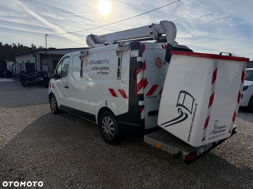 Renault Trafic - 7