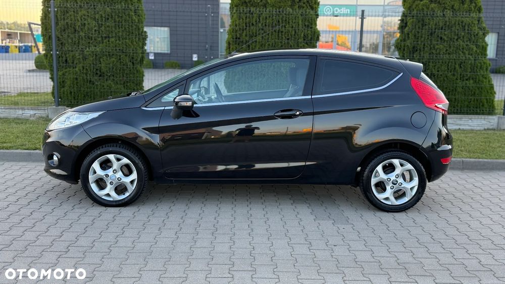Ford Fiesta 1.25 Titanium - 14