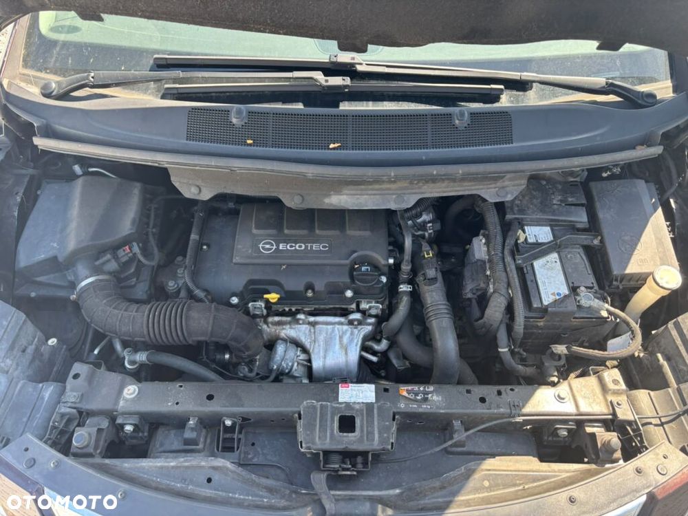 Opel Zafira Tourer 1.4 Turbo Active - 20