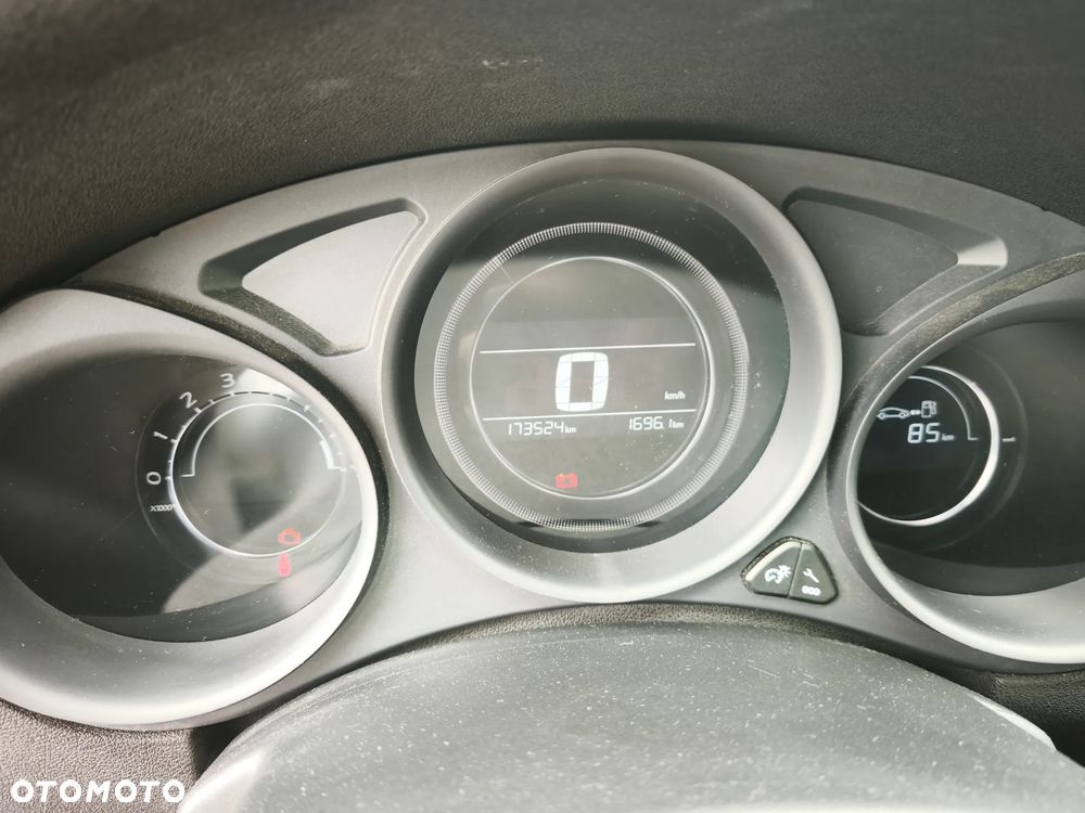 Citroën C4 1.2 PureTech Feel - 9