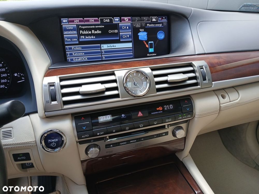 Lexus LS - 20