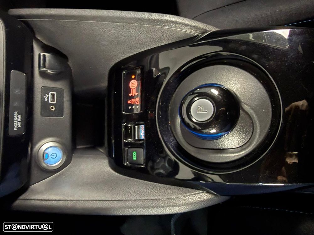 Nissan Leaf N-Connecta - 17