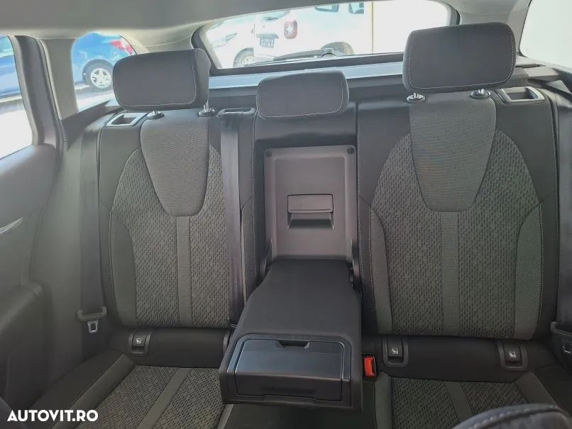 Skoda Octavia 2.0 TDI DSG Style - 8
