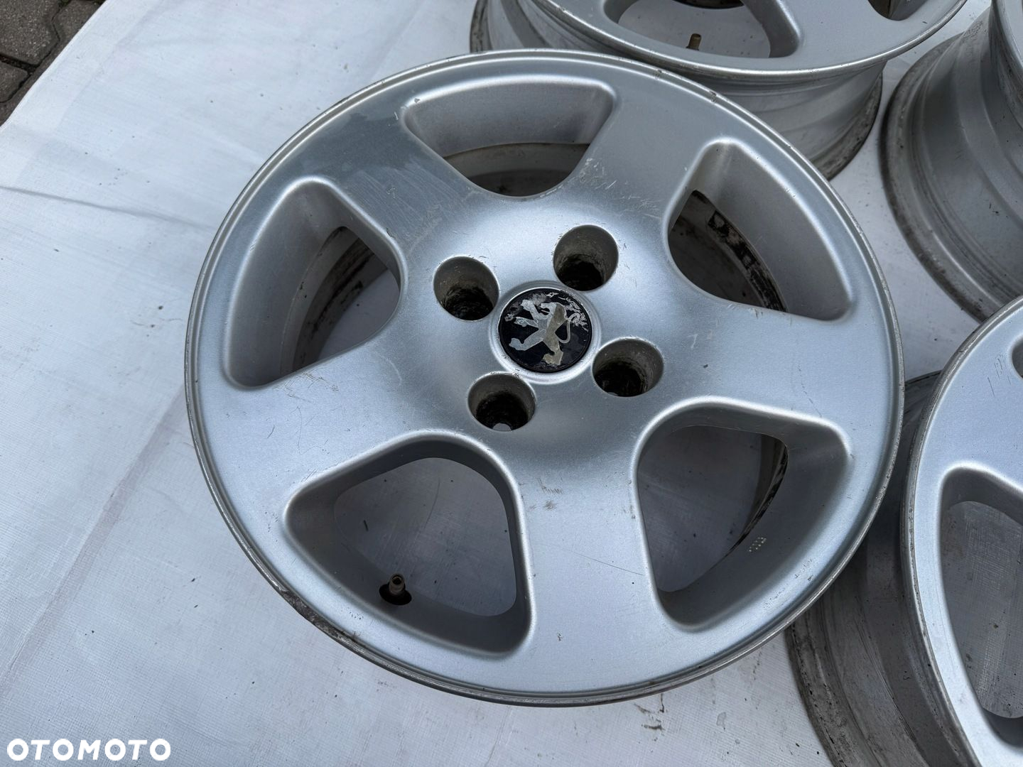 Felgi Peugeot Citroen 15" 6J ET18 673 - 5