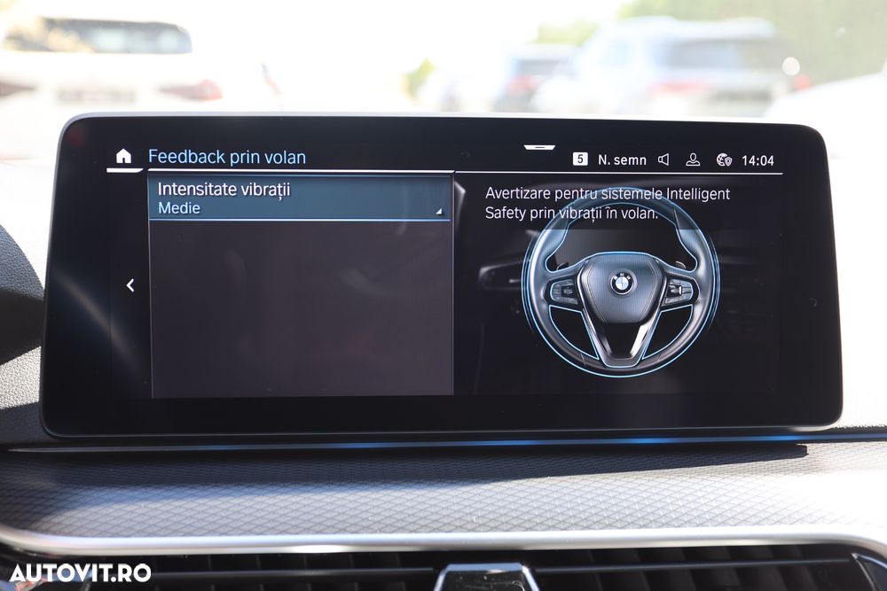 BMW Seria 5 530e Aut. M Sport Edition - 25