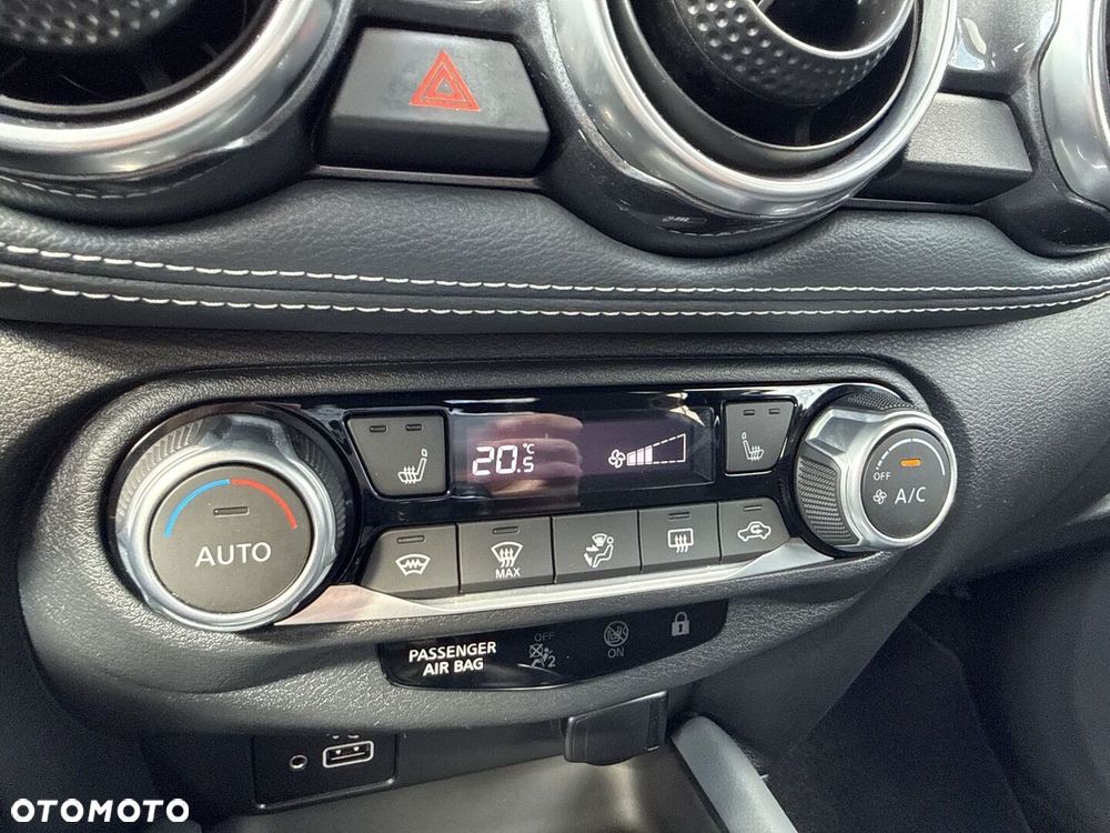 Nissan Juke 1.0 DIG-T N-Connecta - 22